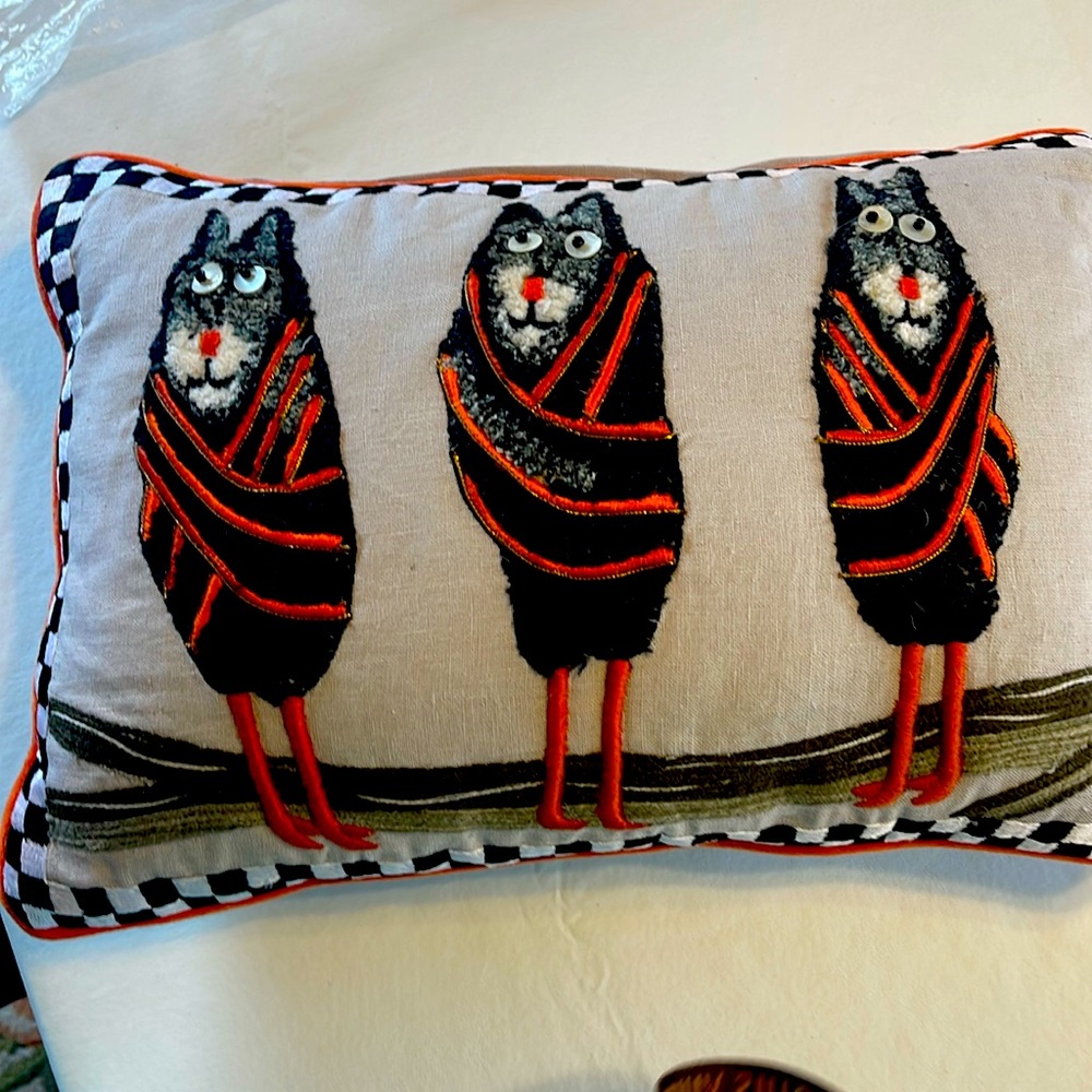 Mackenzie - Childs Hanging Bats or Cats. NEW
